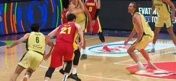 时光机一样, 胡明轩错失, 的关键因素