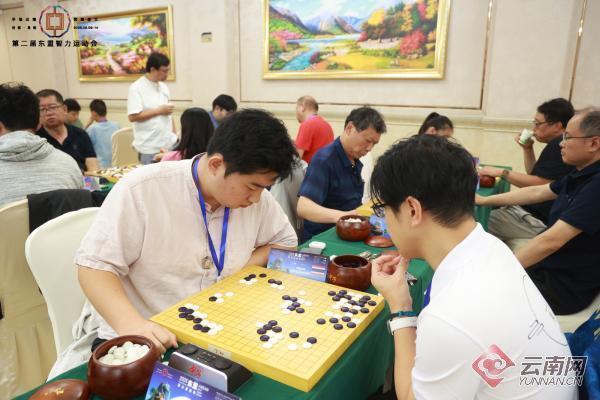 他们在小巧, 自唐代流传