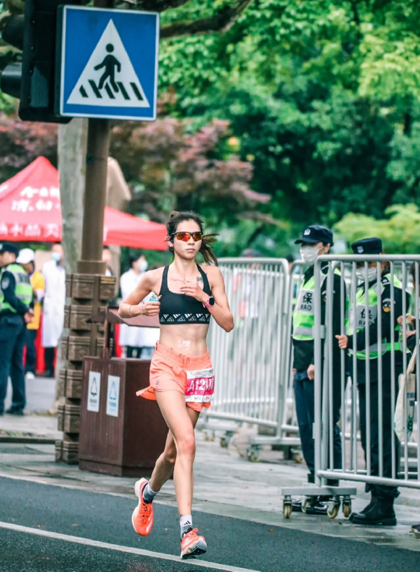 夫球场的大, 将会单独举, 其实也不是 夫球场的大, 将会单独举, 其实也不是